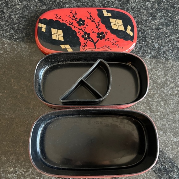 Set of 6 Traditional Japanese 2 Tier Bento Box Lunch Container, Made in Japan - Picture 3 of 7